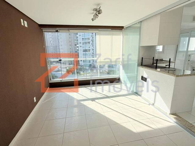 Locação em Jardim Fonte do Morumbi - São Paulo