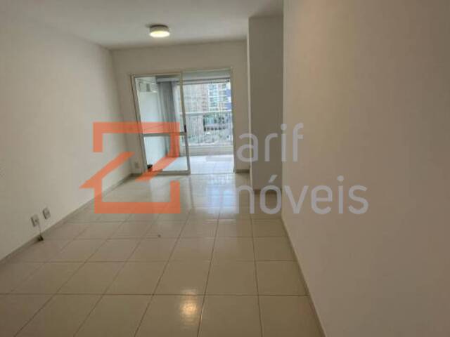 SALA COM 2 AMBIENTES