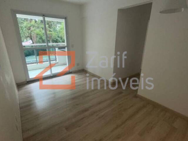 SALA COM 2 AMBIENTES