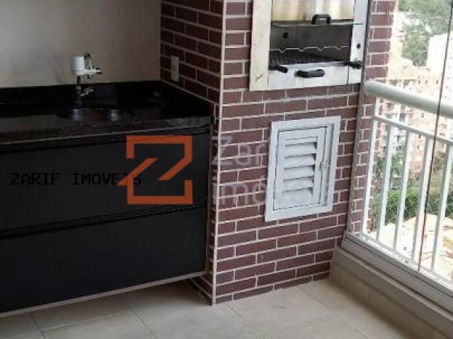 VARANDA COM CHURRASQUEIRA