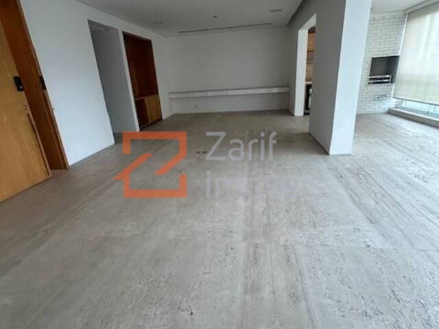 SALA II AMBIENTES AMPLA